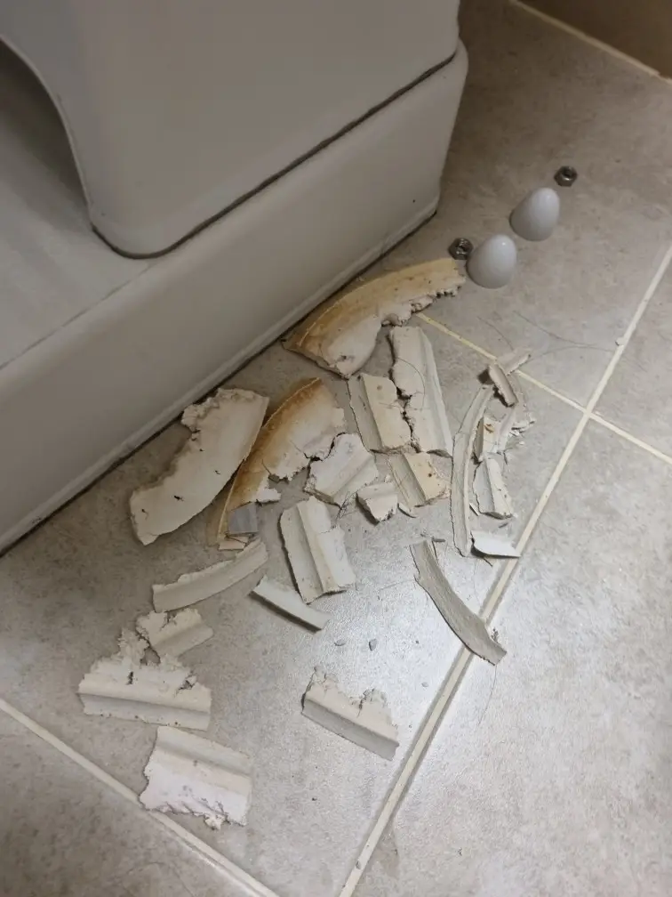 변기 백시멘트 시공 4